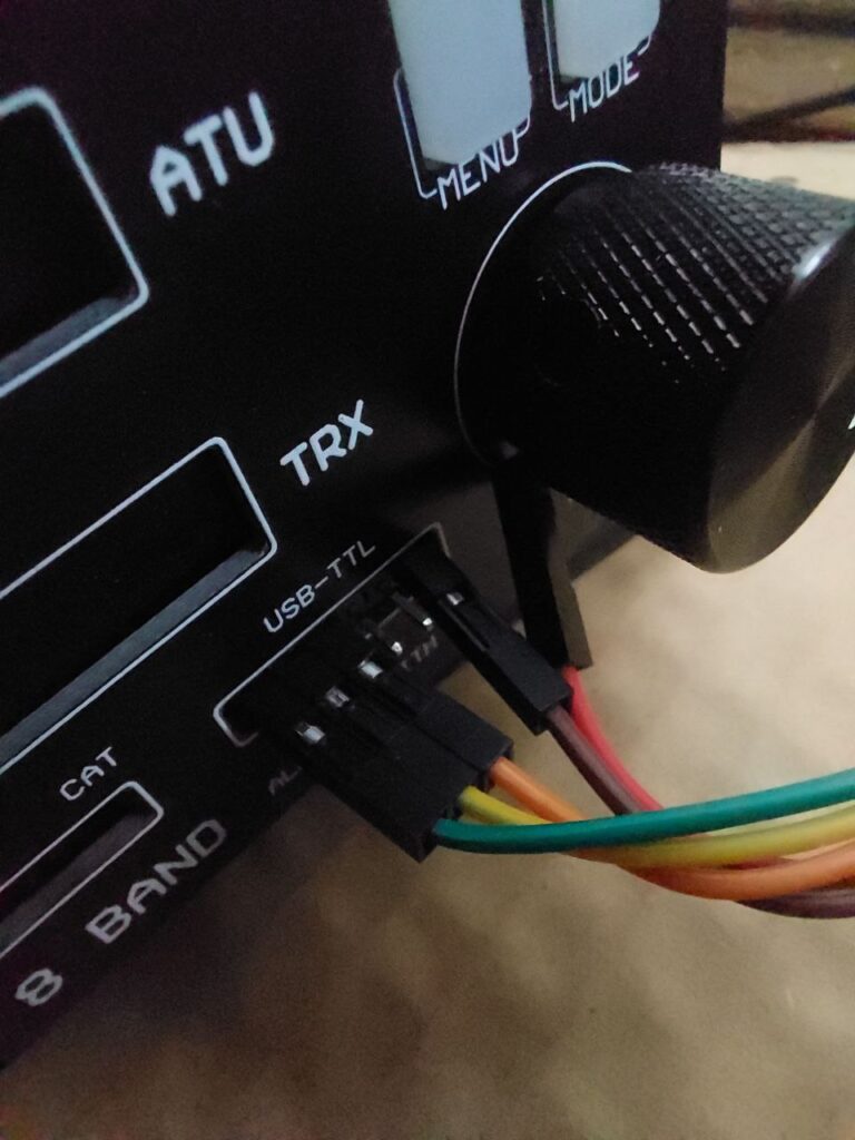 Interfaz USB CAT y soporte para programación directa del firmware